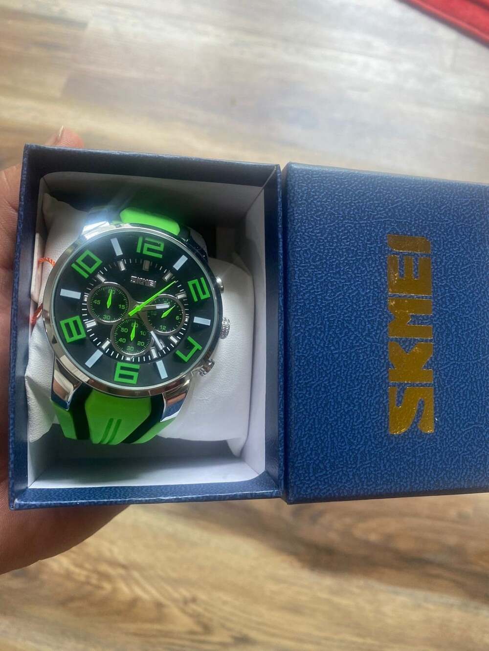 SKMEI 9128 Men's Quartz Watch Green Dial Silicone Strap